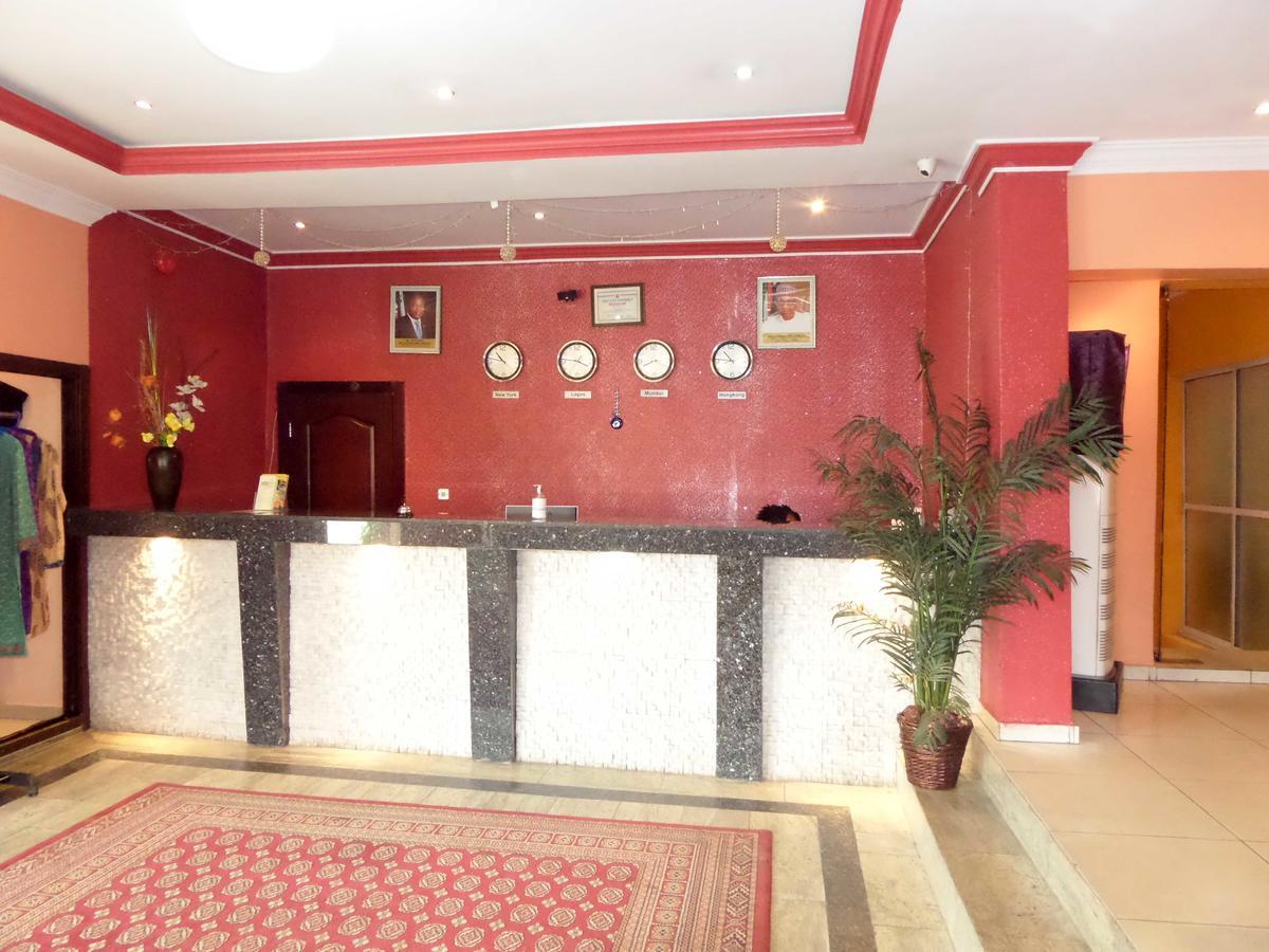 Aries Suites Лагос Экстерьер фото